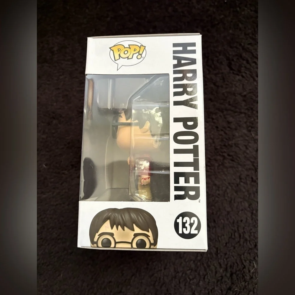 New in box Harry Potter Funk Pop Figurine - Picture 3 of 4